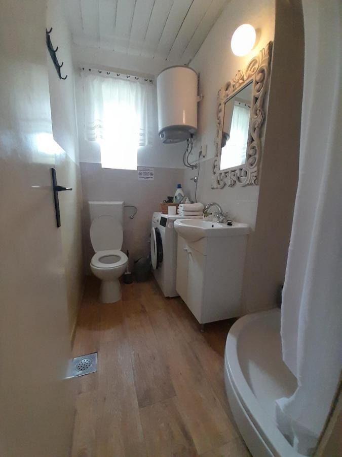 Dida Roko, Rustikalni Apartman S Terasom Kaštela Zewnętrze zdjęcie